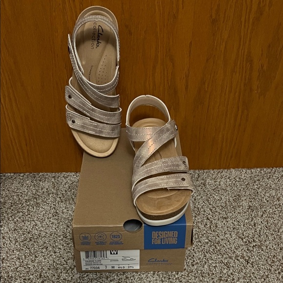 Clarks Women's Sandals - Metallic and Tan - Picture 1 of 9